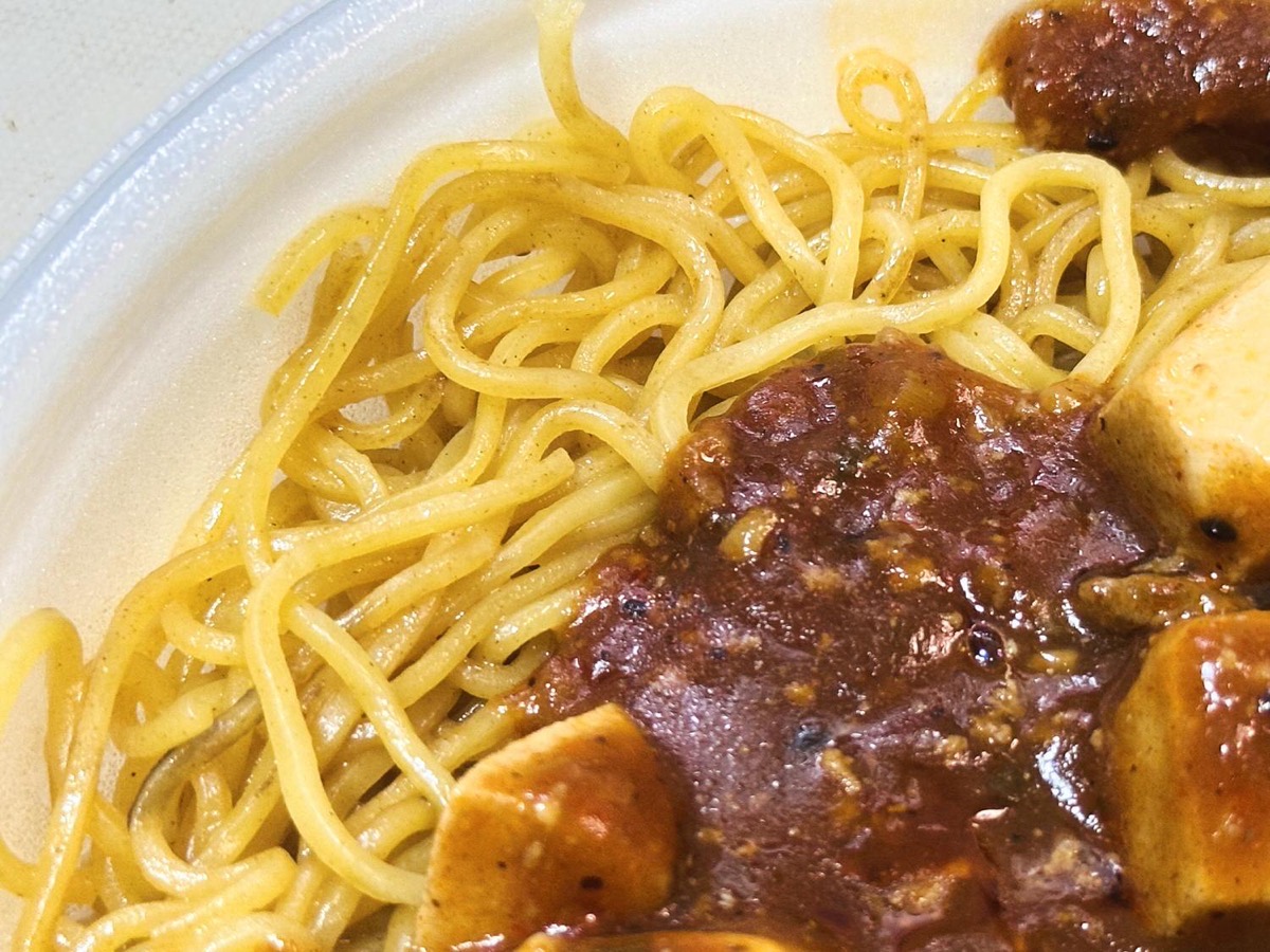 セブンイレブン 麻婆豆腐焼そば 024.