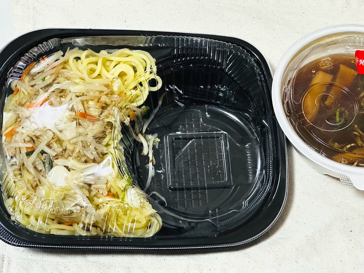 セブンイレブン 中華蕎麦とみ田監修 炒め野菜盛りつけ麺 014.